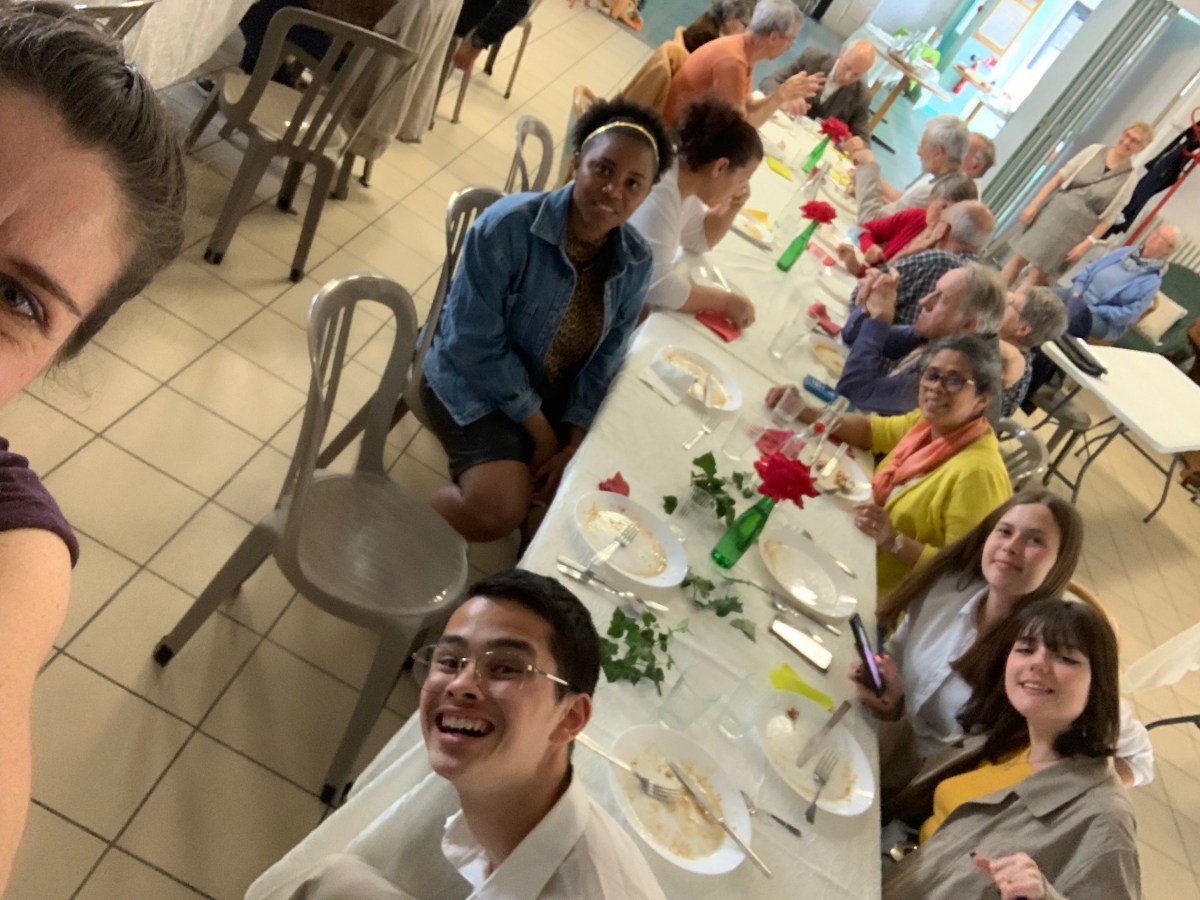 Galerie des Cultes Partage-Café-Croissants