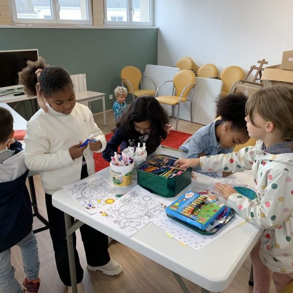 Les enfants dans&nbsp;l&rsquo;Eglise